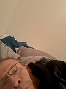 moasslicker online show from December 16, 2025, 10:09 am