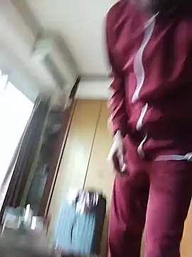 Snapshot of SunkLupus chatting on February 8, 2026, 2:04 am SunkLupus online show from February 8, 2026, 2:04 am