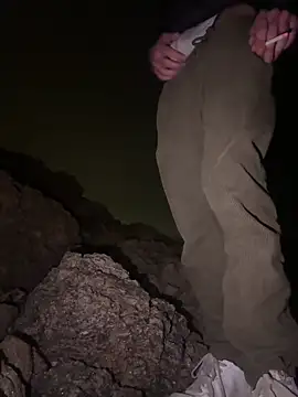 Snapshot of Chaud06_french chatting on February 24, 2026, 7:01 pm Chaud06 french online show from February 24, 2026, 7:01 pm