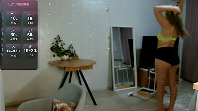 Snapshot of Eva___forever chatting on November 15, 2025, 1:14 am Eva forever online show from November 15, 2025, 1:14 am