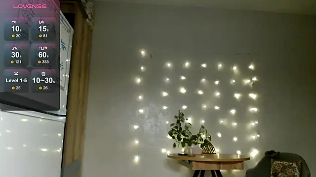 Snapshot of Eva___forever chatting on November 26, 2025, 1:39 am Eva forever online show from November 26, 2025, 1:39 am