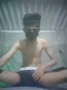 Snapshot of HannanKhan25 chatting on February 17, 2026, 8:15 pm HannanKhan25 online show from February 17, 2026, 8:15 pm