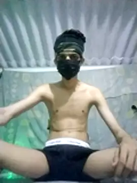 Snapshot of HannanKhan25 chatting on February 24, 2026, 7:45 pm HannanKhan25 online show from February 24, 2026, 7:45 pm