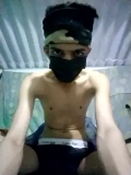 Snapshot of HannanKhan25 chatting on February 25, 2026, 7:12 pm HannanKhan25 online show from February 25, 2026, 7:12 pm