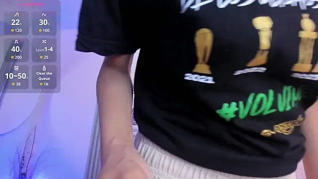 Snapshot of Dulce_Quintana chatting on September 28, 2025, 12:10 pm Dulce Quintana online show from September 28, 2025, 12:10 pm