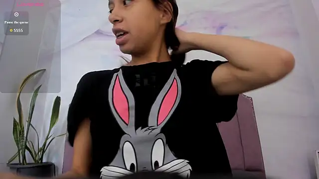 Snapshot of Dulce_Quintana chatting on November 12, 2025, 12:05 pm Dulce Quintana online show from November 12, 2025, 12:05 pm