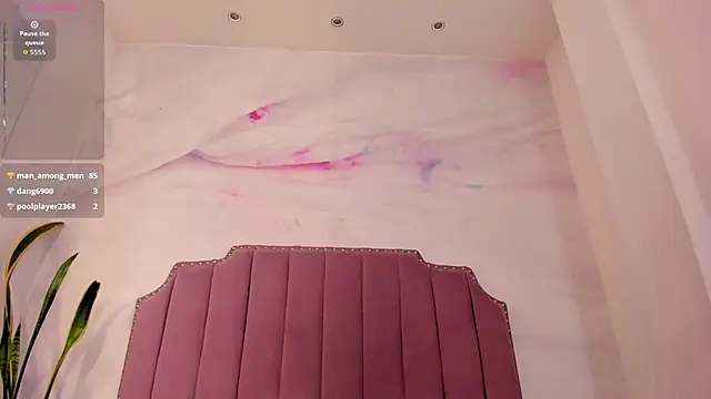 Snapshot of Dulce_Quintana chatting on November 30, 2025, 12:25 am Dulce Quintana online show from November 30, 2025, 12:25 am