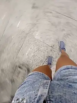 fuck couple69 online show from November 12, 2025, 4:40 pm