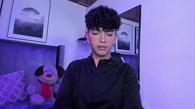 Snapshot of Niick_Twink chatting on September 25, 2025, 7:50 pm Niick Twink online show from September 25, 2025, 7:50 pm