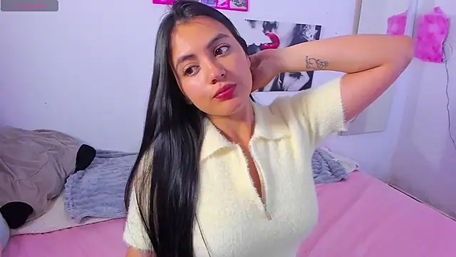 Snapshot of mialeia01 chatting on November 29, 2025, 2:53 pm mialeia01 online show from November 29, 2025, 2:53 pm