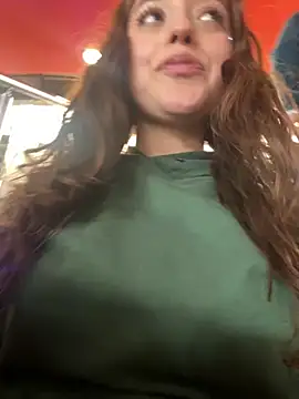 Baby  Otaku online show from October 14, 2025, 7:58 pm