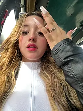 Snapshot of Baby__Otaku chatting on February 4, 2026, 8:47 pm Baby Otaku online show from February 4, 2026, 8:47 pm