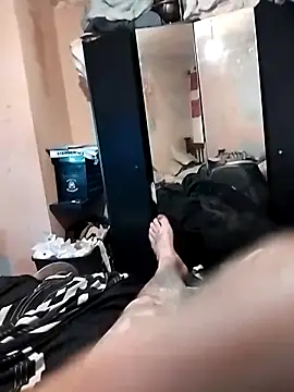 Snapshot of Tattyrob87 chatting on November 28, 2025, 9:56 am Tattyrob87 online show from November 28, 2025, 9:56 am