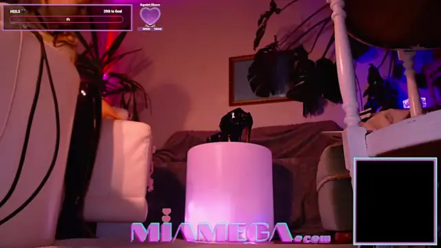 Snapshot of MiaMega chatting on March 31, 2026, 6:25 am MiaMega online show from March 31, 2026, 6:25 am