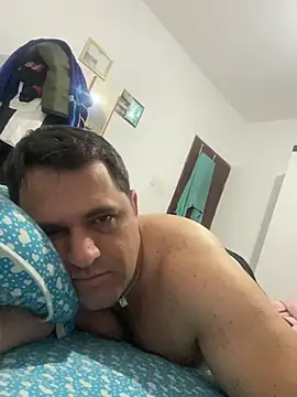 Snapshot of Garotofran chatting on October 31, 2025, 11:44 am Garotofran online show from October 31, 2025, 11:44 am