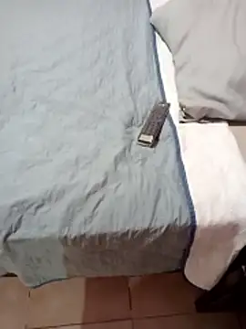 Snapshot of luuiss12 chatting on January 11, 2026, 10:26 pm luuiss12 online show from January 11, 2026, 10:26 pm