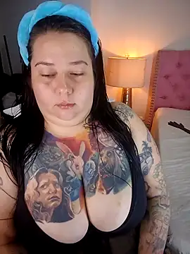 kai cenat online show from November 9, 2025, 10:24 am