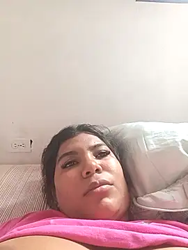 Snapshot of kalifa3210 chatting on January 15, 2026, 4:11 pm kalifa3210 online show from January 15, 2026, 4:11 pm