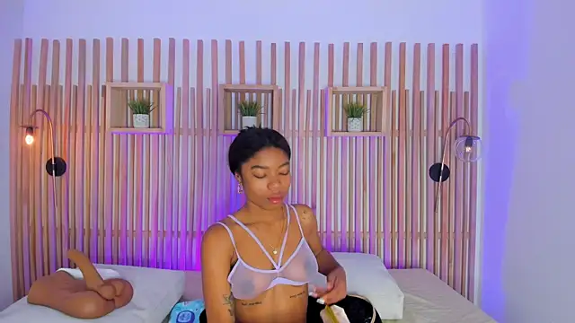 Snapshot of ciara_blake chatting on February 22, 2026, 7:34 pm ciara blake online show from February 22, 2026, 7:34 pm