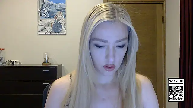 Snapshot of Wild_Silk_Desire chatting on October 6, 2025, 1:08 pm Wild Silk Desire online show from October 6, 2025, 1:08 pm