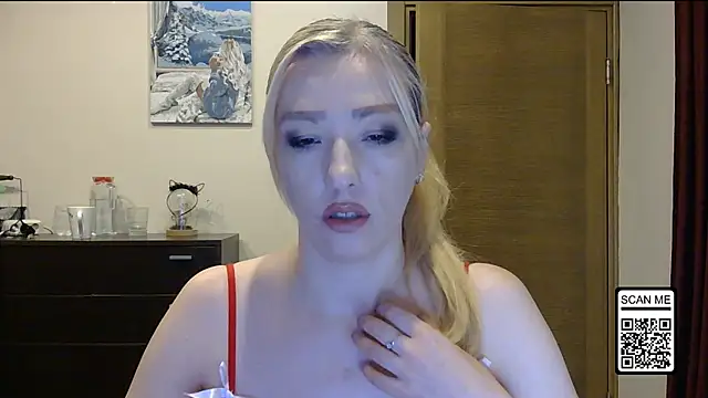 Snapshot of Wild_Silk_Desire chatting on November 11, 2025, 3:12 pm Wild Silk Desire online show from November 11, 2025, 3:12 pm