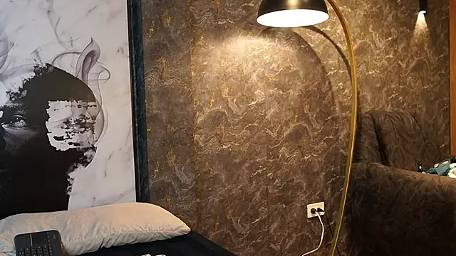 Snapshot of Susan_wall chatting on February 16, 2026, 12:56 pm Susan wall online show from February 16, 2026, 12:56 pm