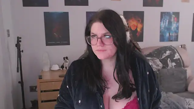 Snapshot of GothSuccubusBabe chatting on November 3, 2025, 2:40 pm GothSuccubusBabe online show from November 3, 2025, 2:40 pm