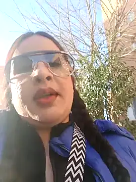 Snapshot of hotCOUPLEPETRA chatting on February 24, 2026, 4:27 pm hotCOUPLEPETRA online show from February 24, 2026, 4:27 pm