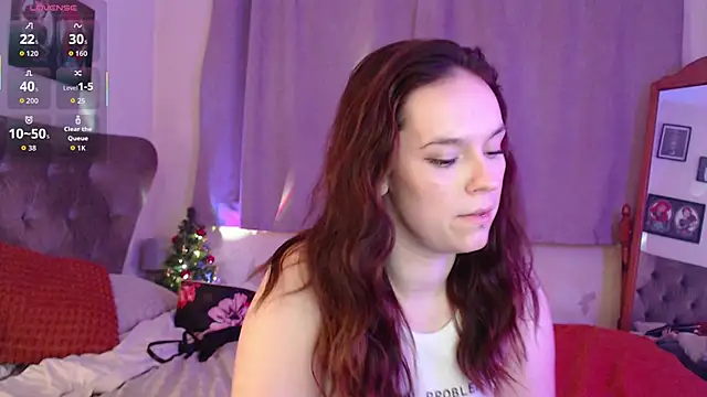 Snapshot of Vforverity chatting on December 4, 2025, 11:46 pm Vforverity online show from December 4, 2025, 11:46 pm