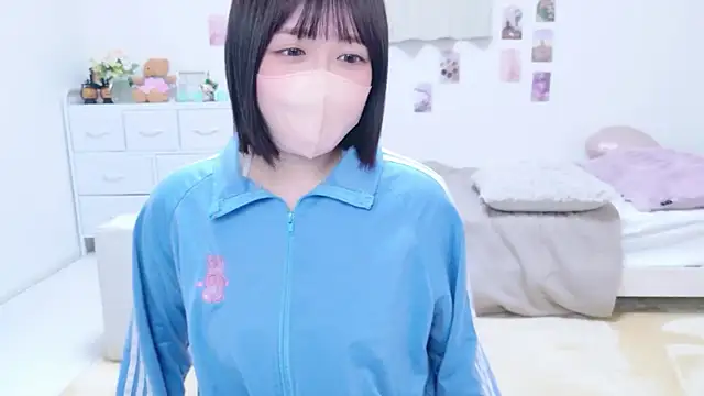 Snapshot of _suika_ chatting on March 11, 2026, 11:05 am suika online show from March 11, 2026, 11:05 am