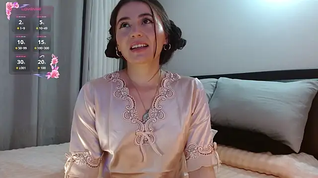 Salma Tori online show from November 18, 2025, 12:05 am