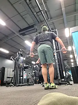 Snapshot of CloudyMuscleBeefy chatting on December 21, 2025, 12:29 am CloudyMuscleBeefy online show from December 21, 2025, 12:29 am