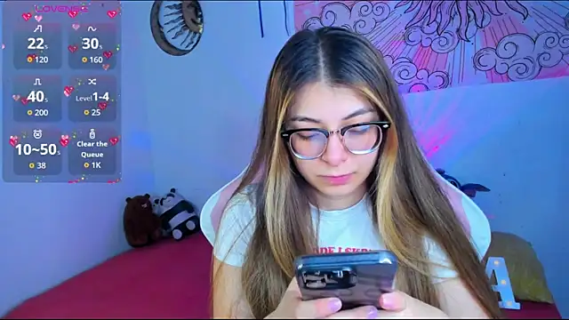 abbie jensen  online show from March 19, 2026, 2:59 am