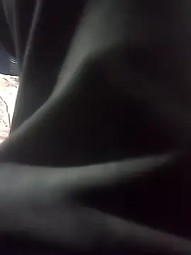 ConfidedAward online show from November 4, 2025, 4:33 am