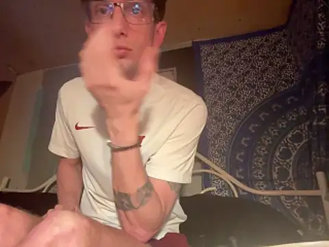 MuchCarpal online show from June 14, 2026, 12:07 pm