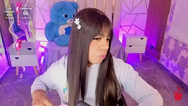 Siiam tay online show from December 15, 2025, 3:33 am