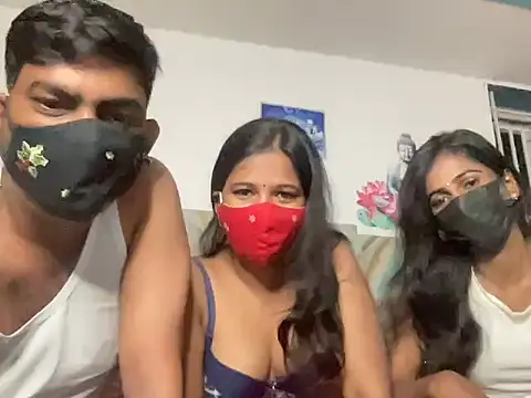 Snapshot of Tamil_india_couples_ chatting on February 9, 2026, 6:12 pm Tamil india couples online show from February 9, 2026, 6:12 pm