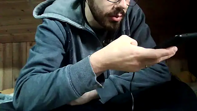 Snapshot of Angelsordemons6 chatting on February 5, 2026, 6:01 pm Angelsordemons6 online show from February 5, 2026, 6:01 pm