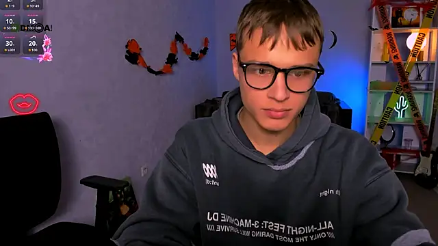 jeren smile online show from October 21, 2025, 7:36 pm