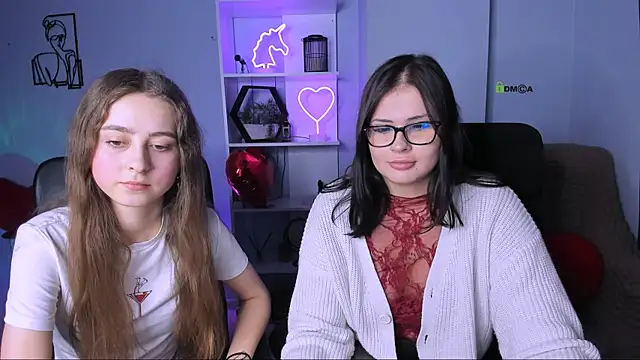 jeren smile online show from November 21, 2025, 8:40 pm