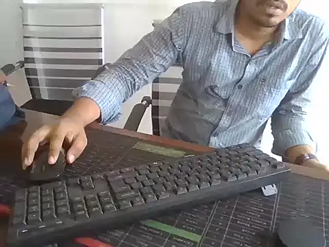 sex yboy00 online show from July 1, 2026, 7:10 am