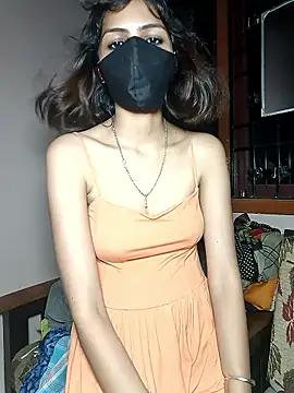 Isha Sax online show from October 7, 2025, 8:06 pm