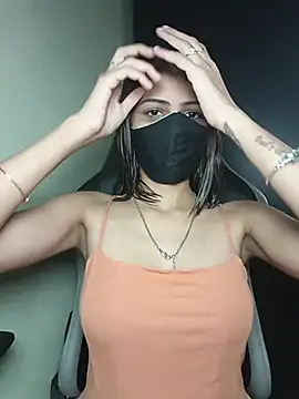 Isha Sax online show from November 16, 2025, 6:30 am