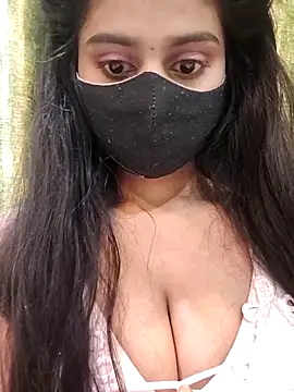 Aanya hotty online show from December 18, 2025, 4:57 pm