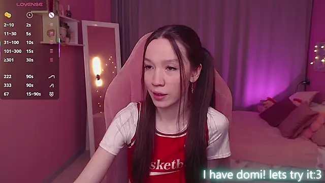 Shriya Sarann online show from March 3, 2026, 2:01 pm