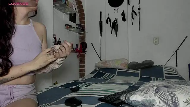 Snapshot of morbo_total69 chatting on February 15, 2026, 10:58 am morbo total69 online show from February 15, 2026, 10:58 am