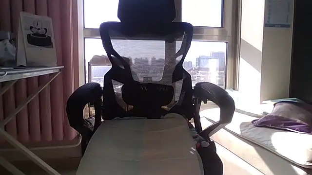 Hui521 online show from November 27, 2025, 2:35 am