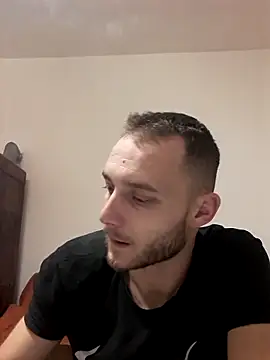 Snapshot of JeanBoney chatting on December 17, 2025, 8:26 pm JeanBoney online show from December 17, 2025, 8:26 pm