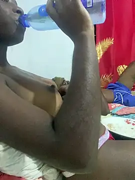 Snapshot of GeileErica chatting on December 14, 2025, 11:09 pm GeileErica online show from December 14, 2025, 11:09 pm