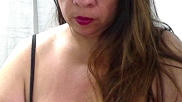 Snapshot of luciana69hot chatting on September 17, 2025, 10:00 pm luciana69hot online show from September 17, 2025, 10:00 pm